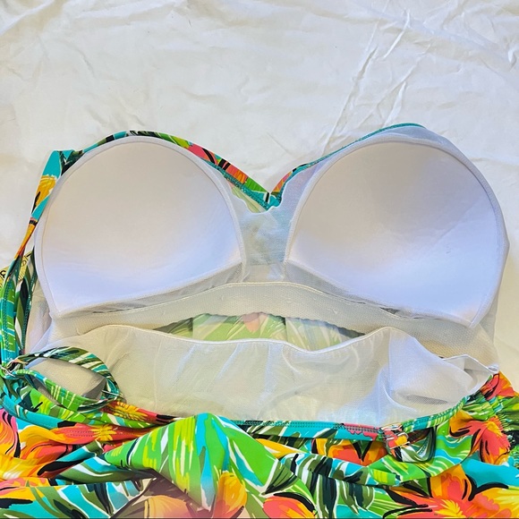 Catalina Suddenly Slim Tankini Top, size 2X - Picture 7 of 7